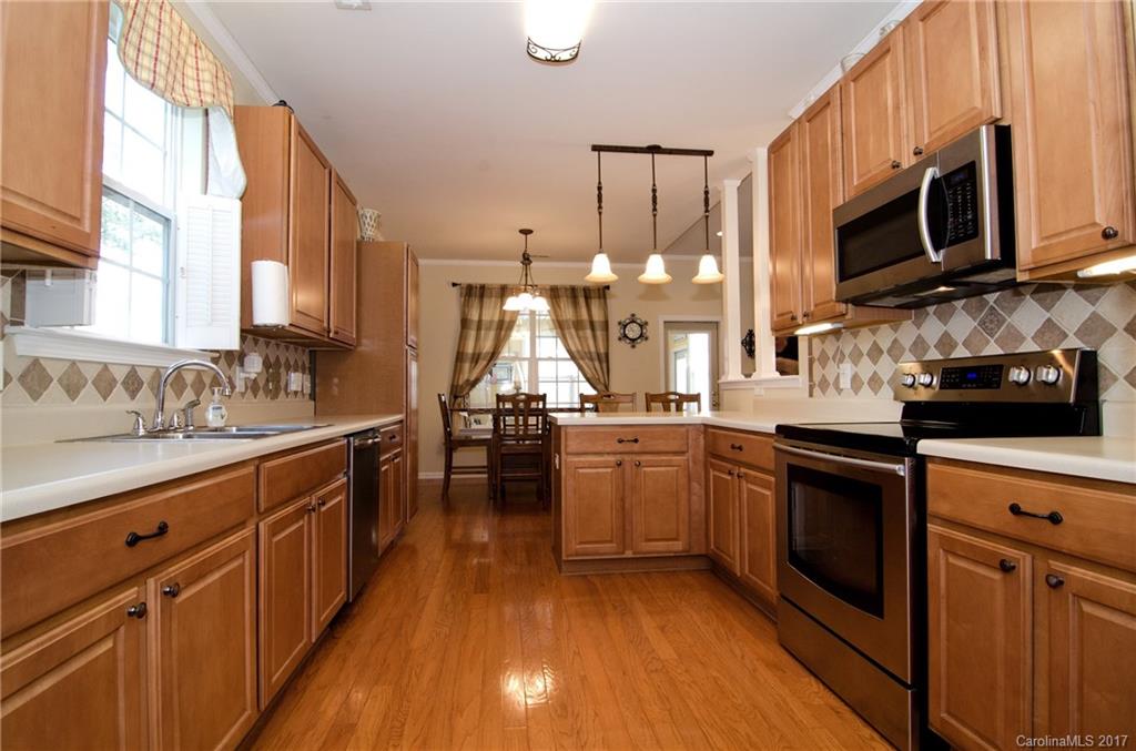 Autumn Cove At Lake Wylie - Residential