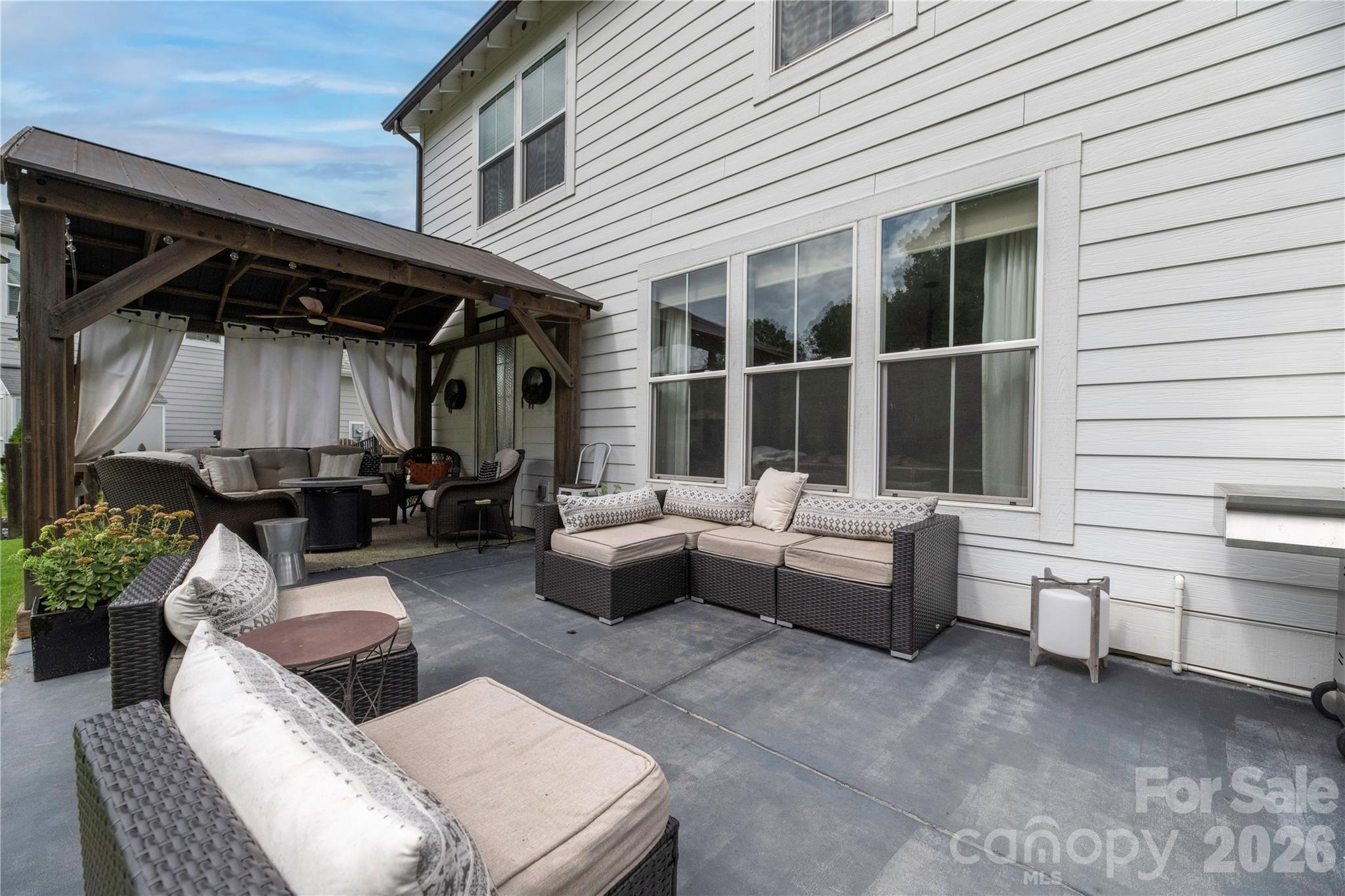 Creek Stone - Residential