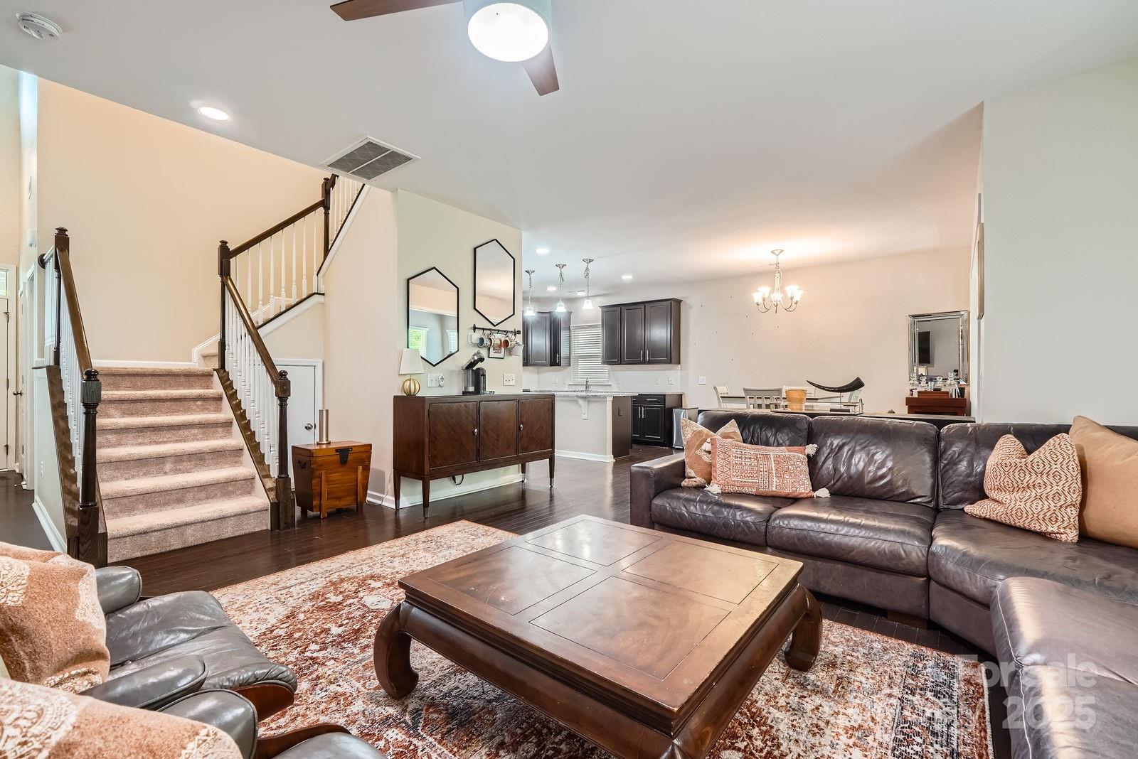 5150 Mount Clare Lane