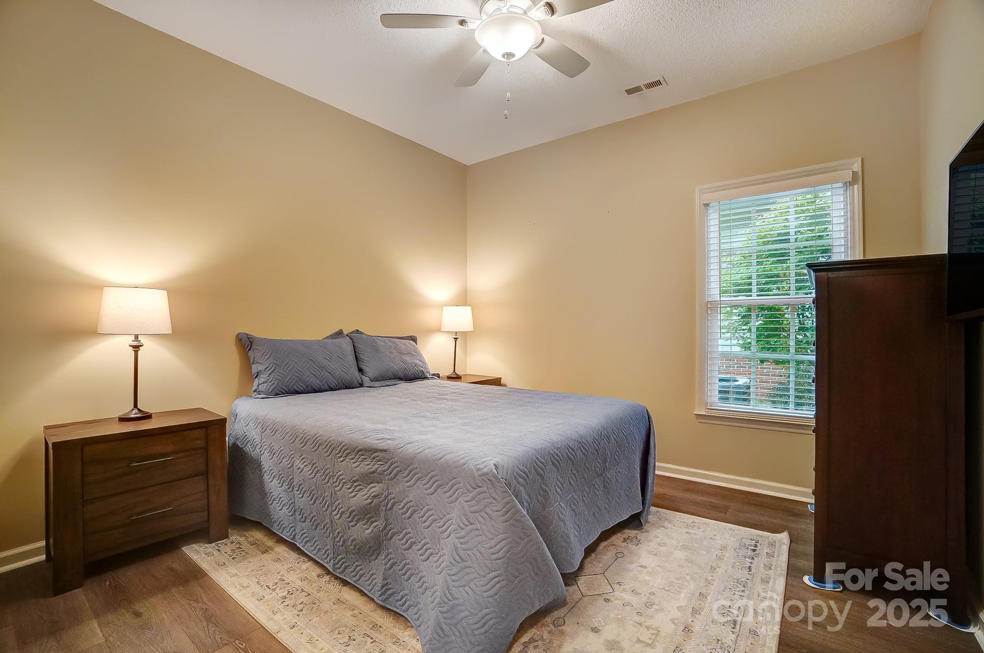 Lantern Green - Residential