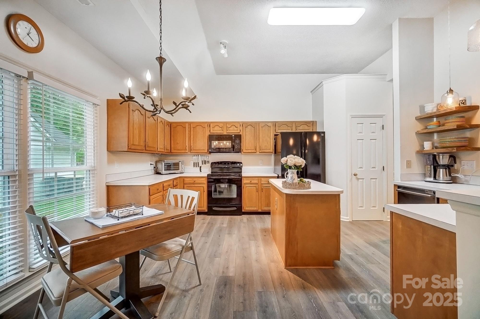 Lantern Green - Residential
