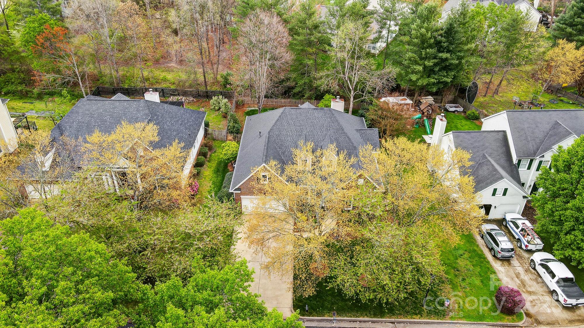 Lantern Green - Residential