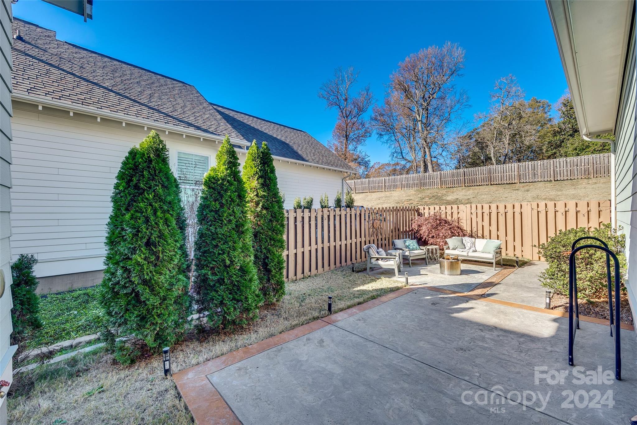 Riverwalk - Residential