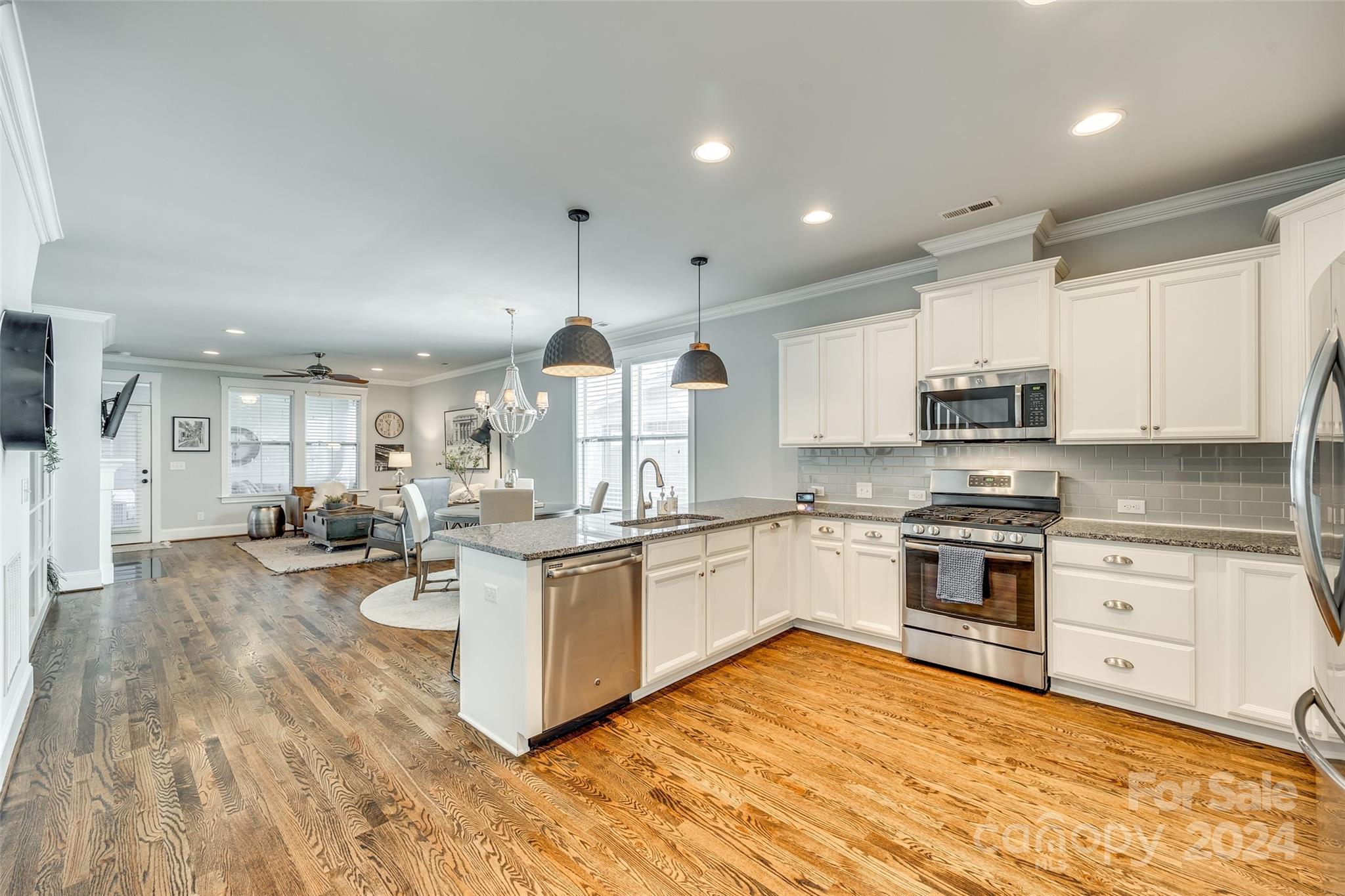 Riverwalk - Residential