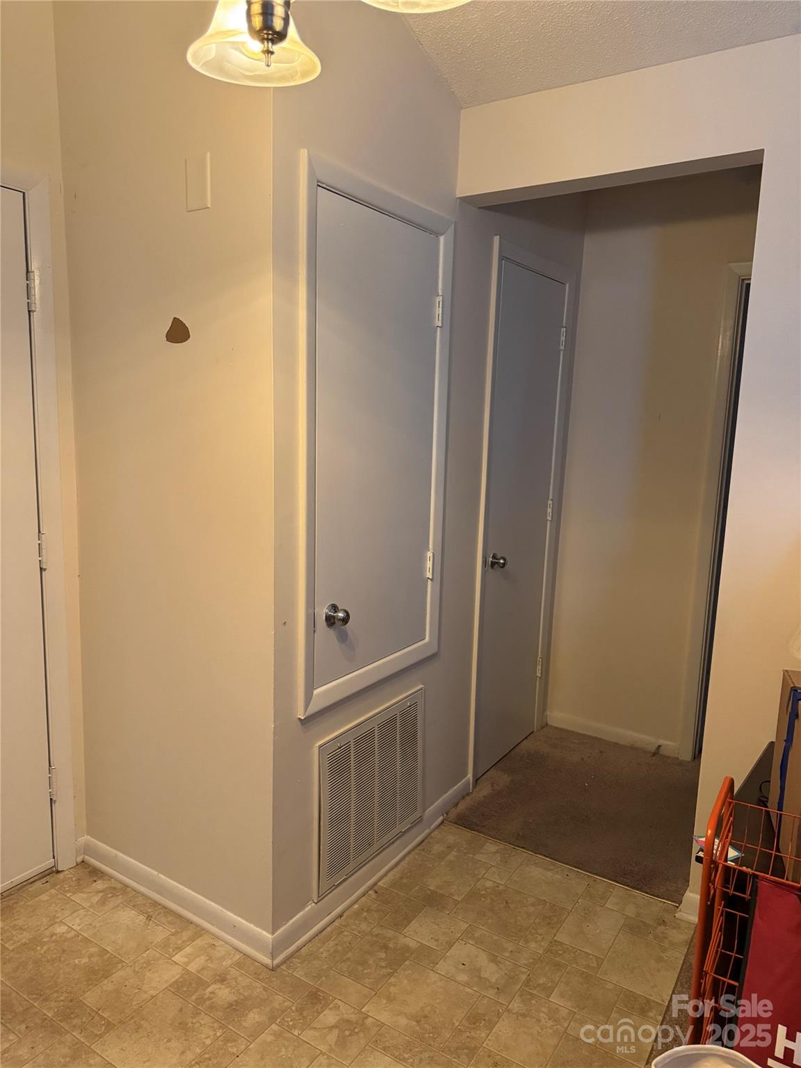 819 Sardis Cove Drive