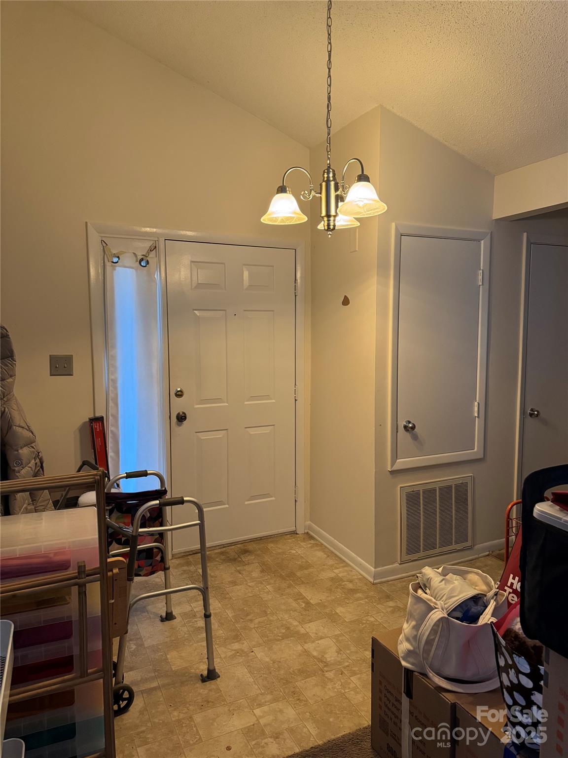 819 Sardis Cove Drive