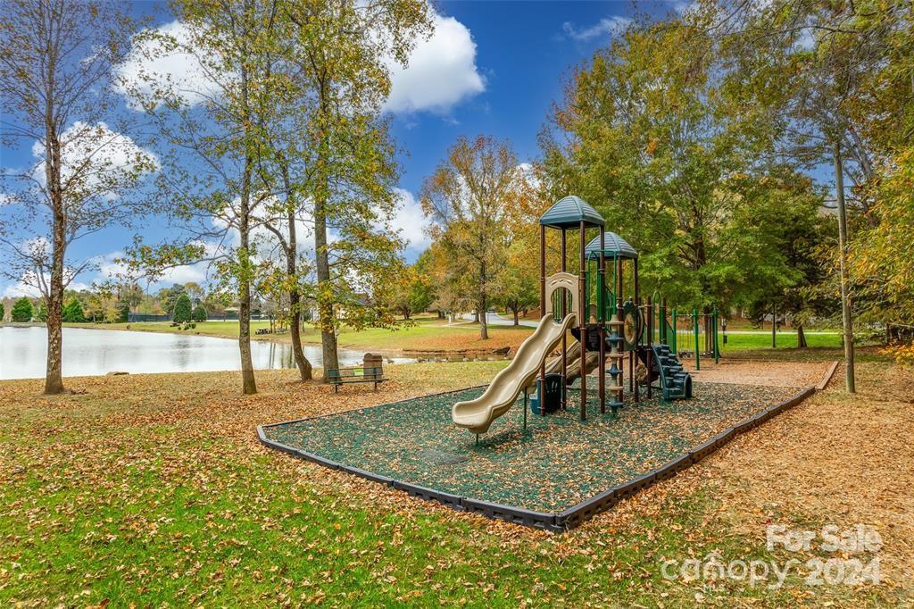 Brandon Oaks - Residential