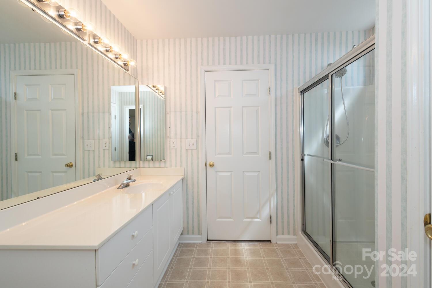 Brandon Oaks - Residential
