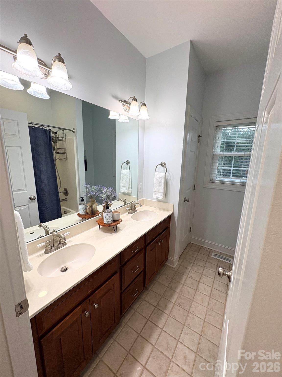 Arbor Hills - Residential