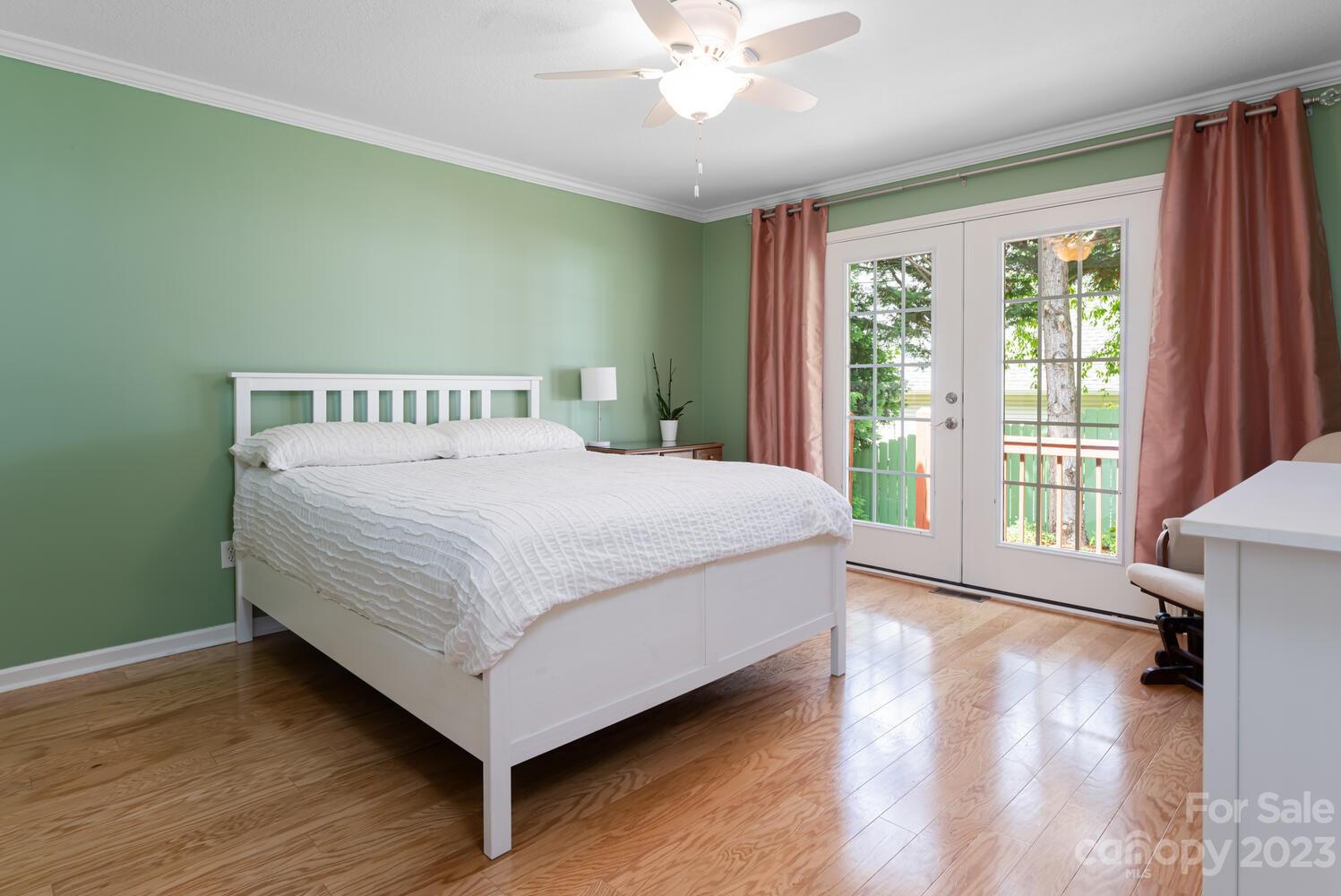 Willow Creek Village - Residential