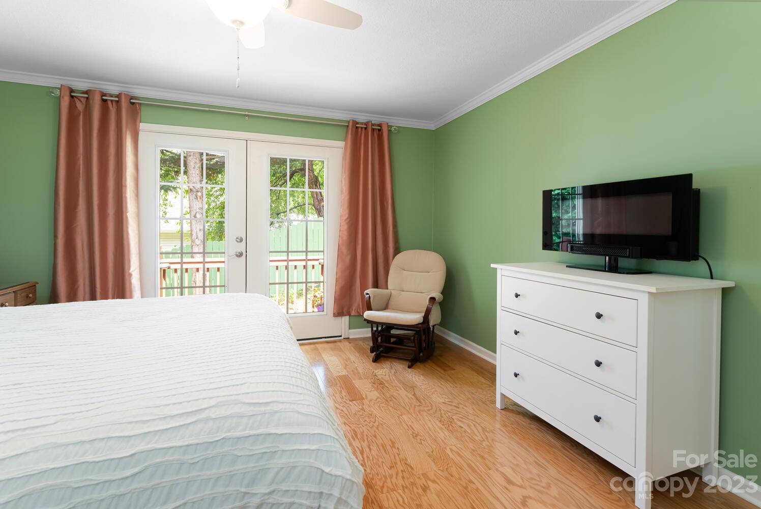 Willow Creek Village - Residential