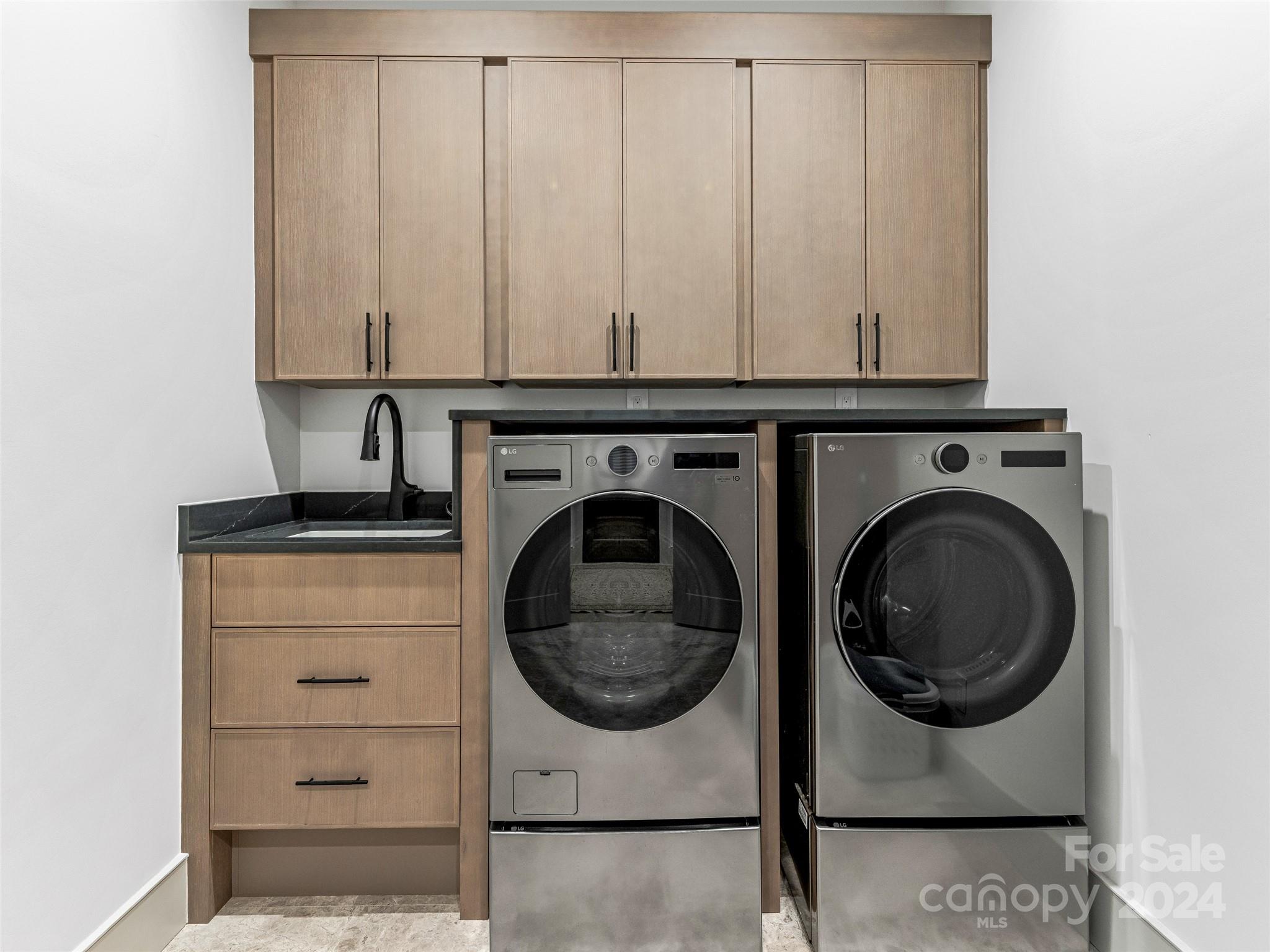 The Cliffs at Walnut Cove - Residential