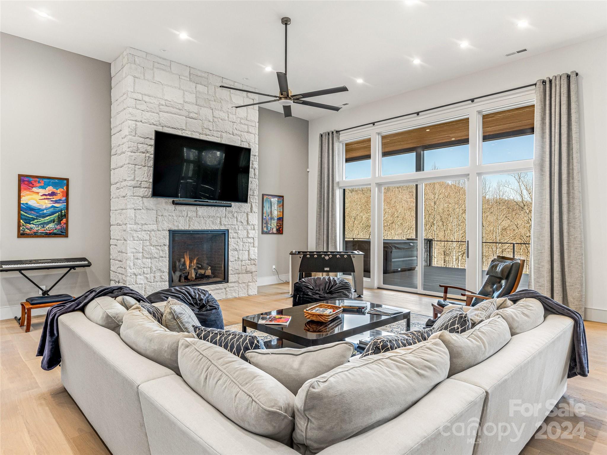 The Cliffs at Walnut Cove - Residential