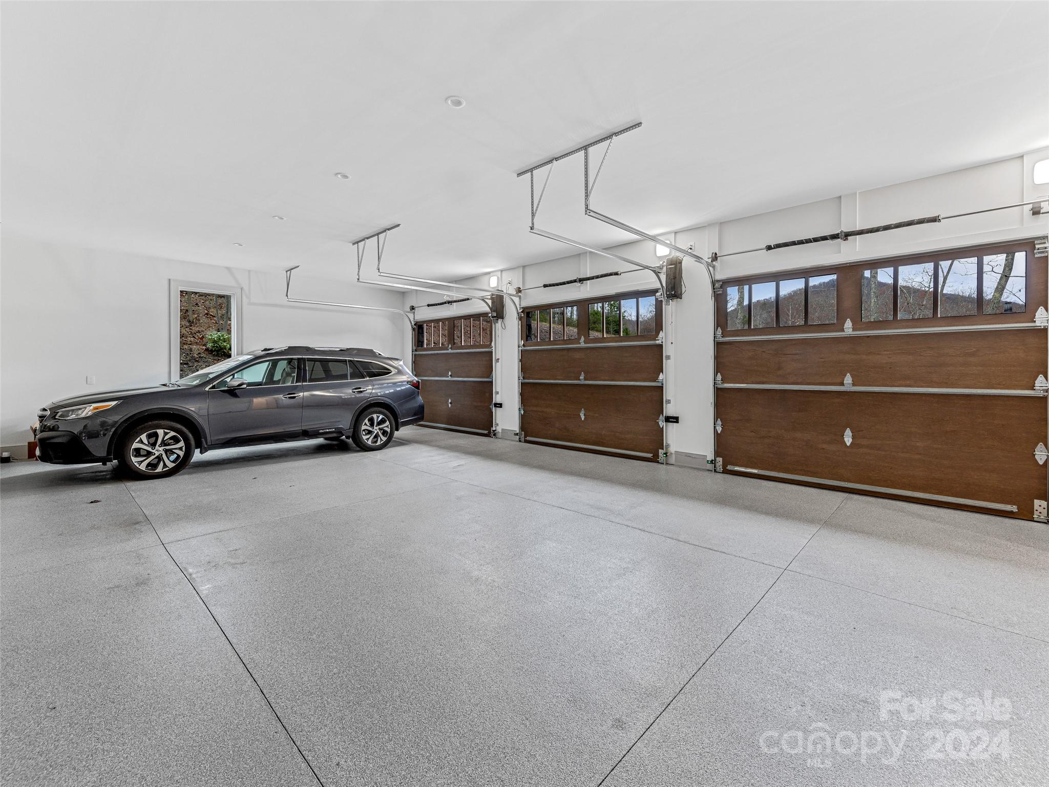 The Cliffs at Walnut Cove - Residential