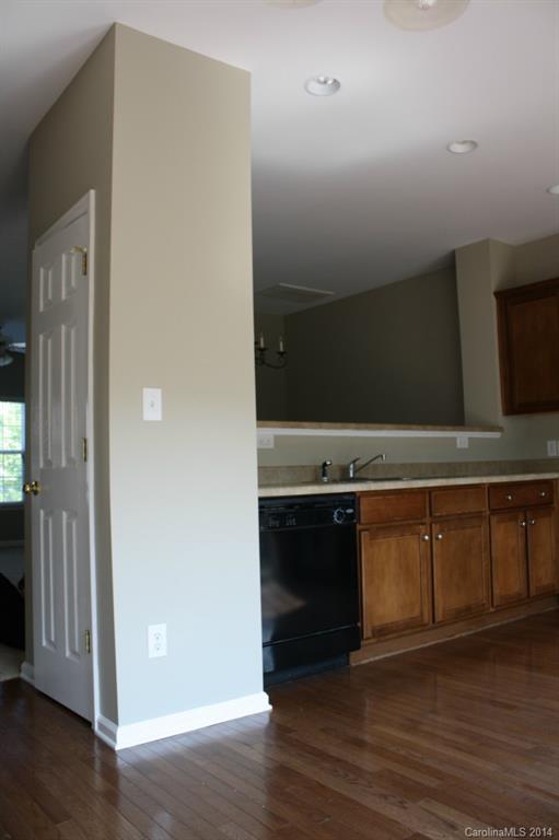 Moss Creek Village - Residential