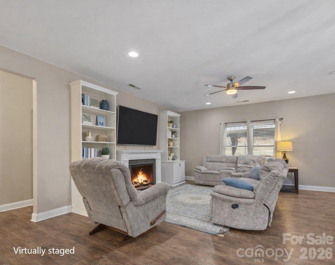 Wiltshire Manor - Residential