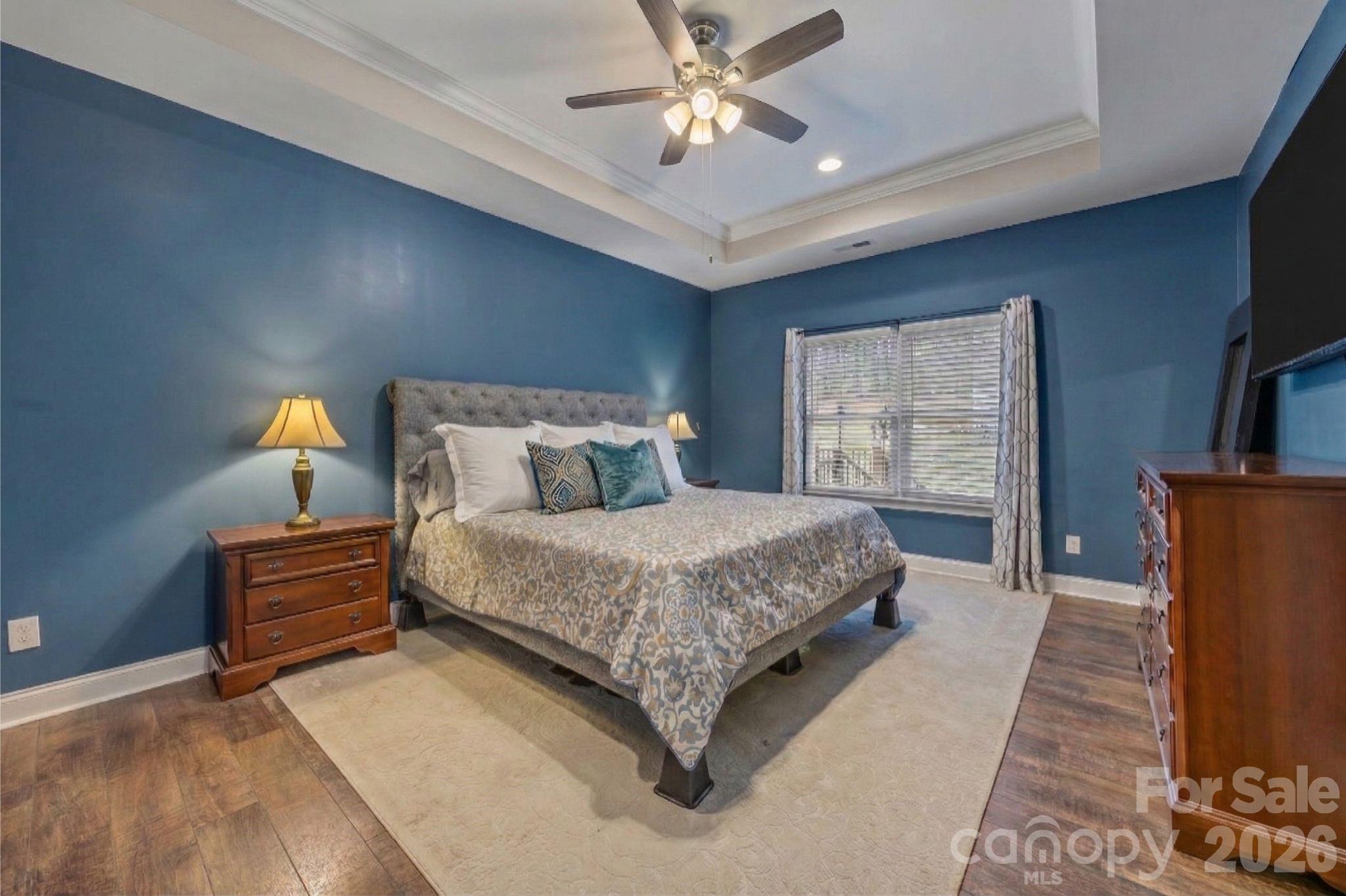 Wiltshire Manor - Residential