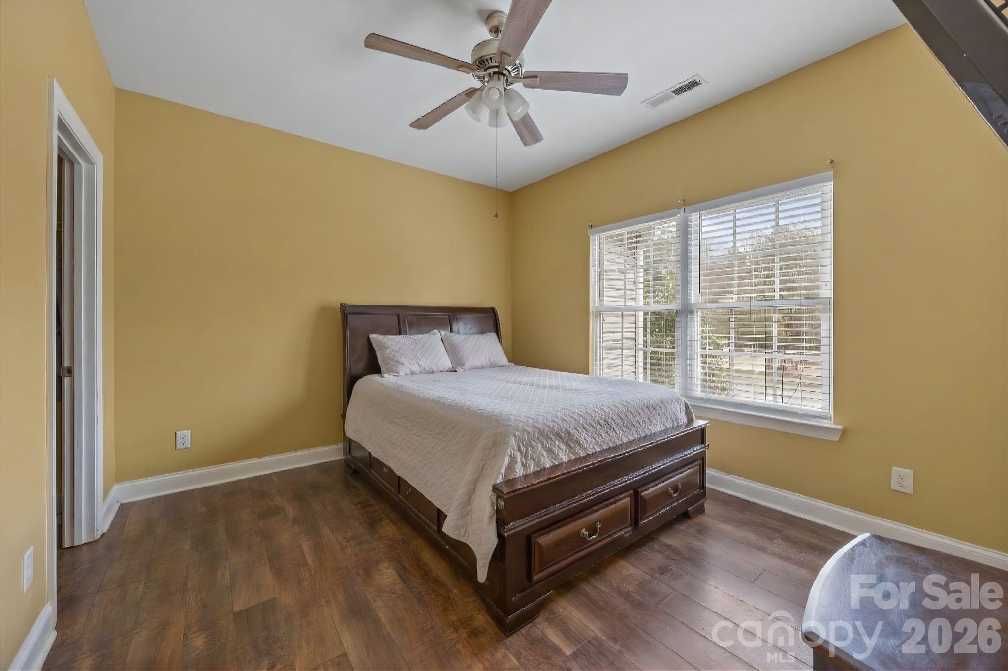 Wiltshire Manor - Residential