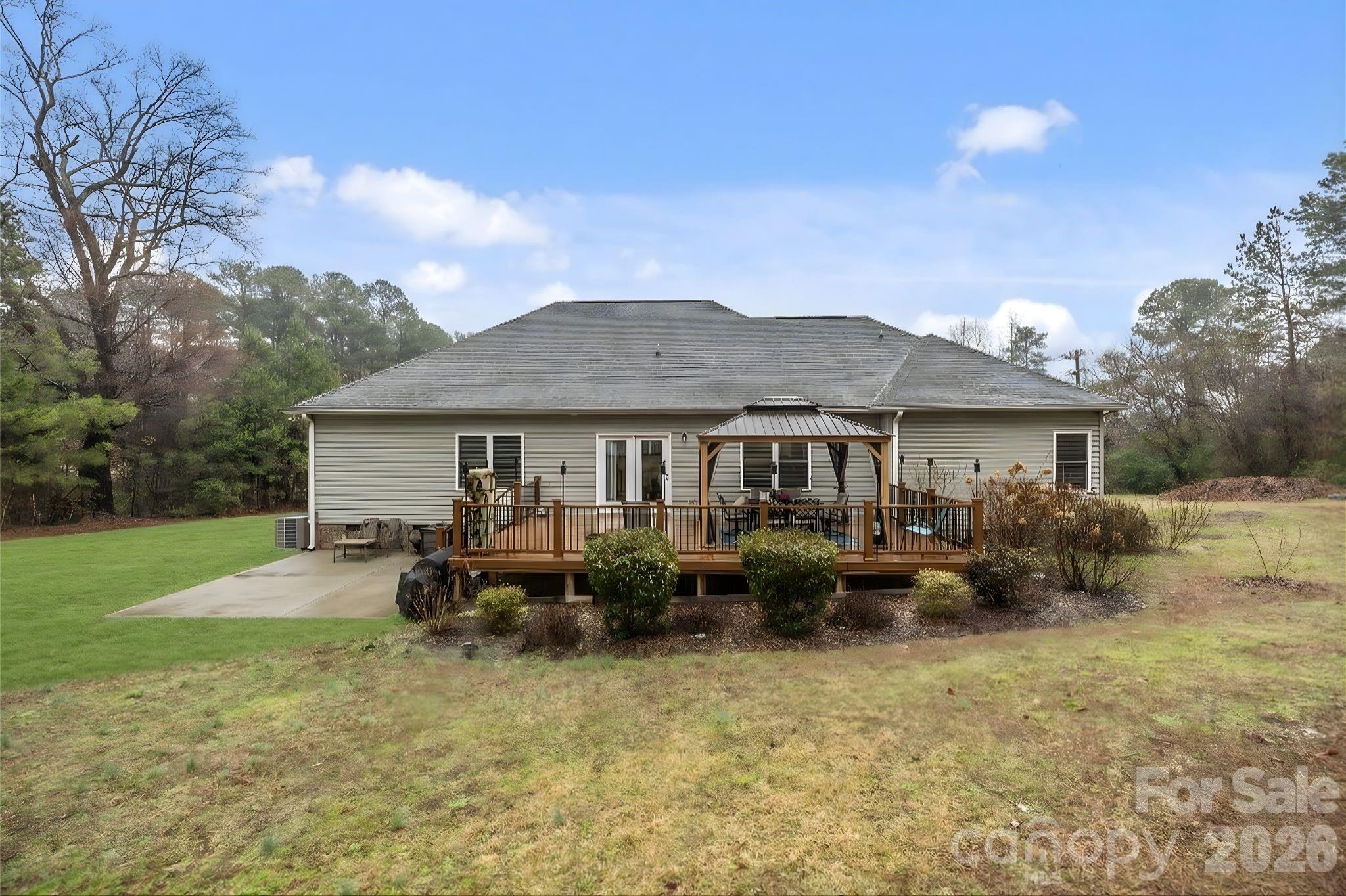 Wiltshire Manor - Residential