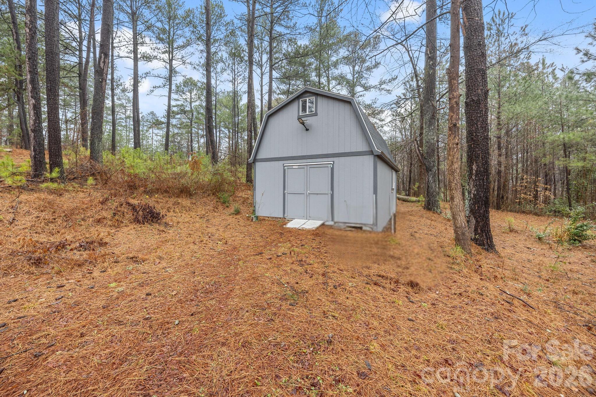 Wiltshire Manor - Residential