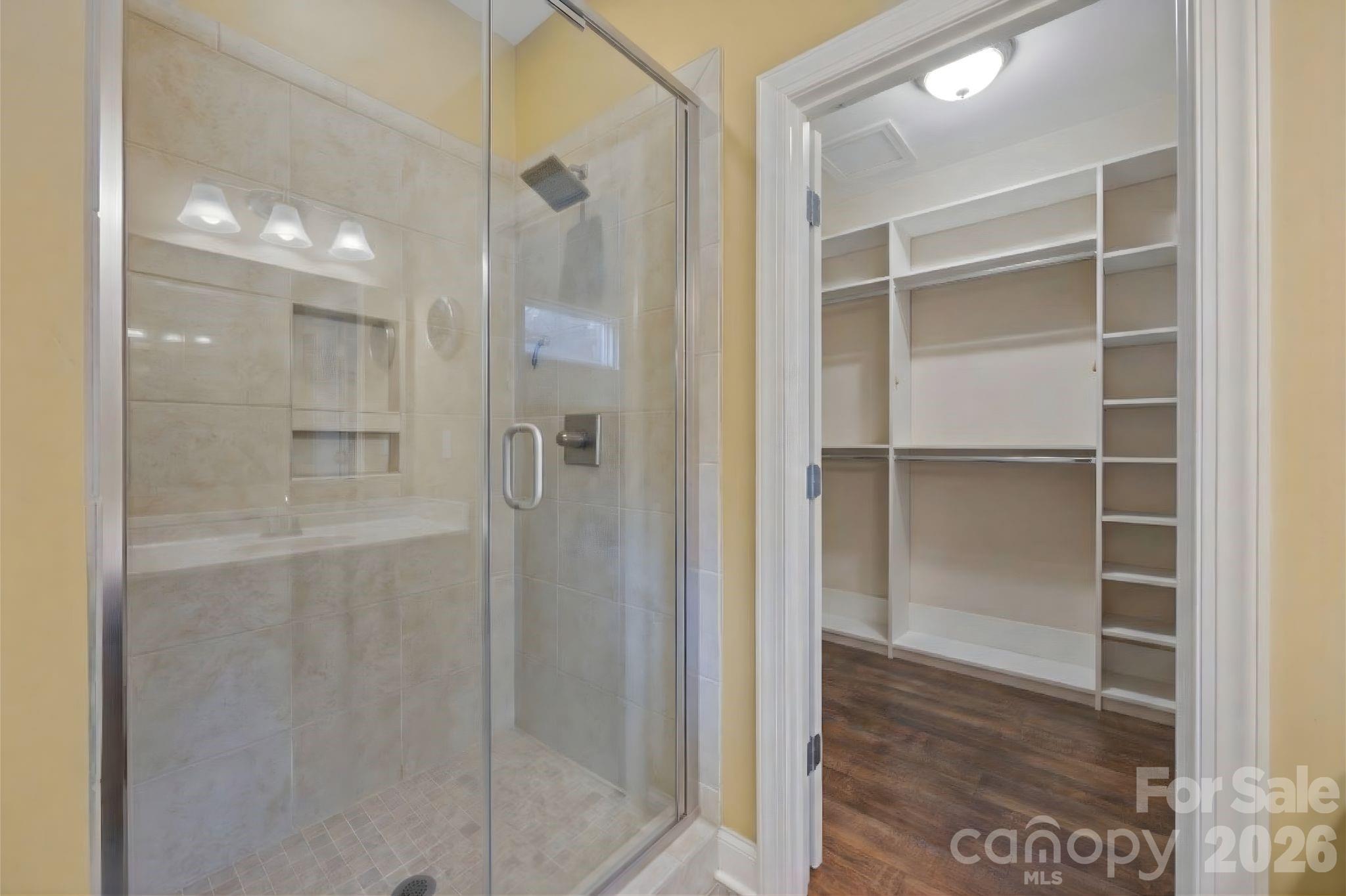 Wiltshire Manor - Residential