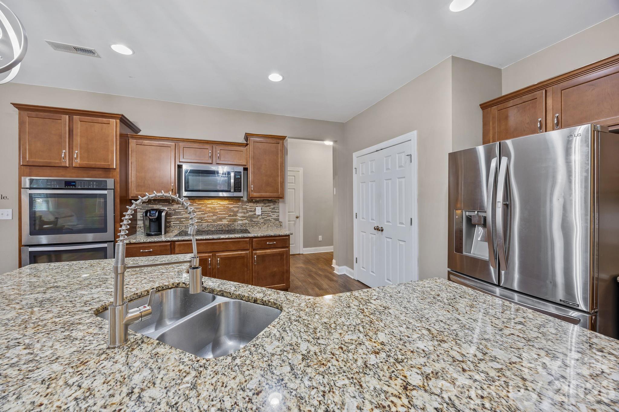 Wiltshire Manor - Residential