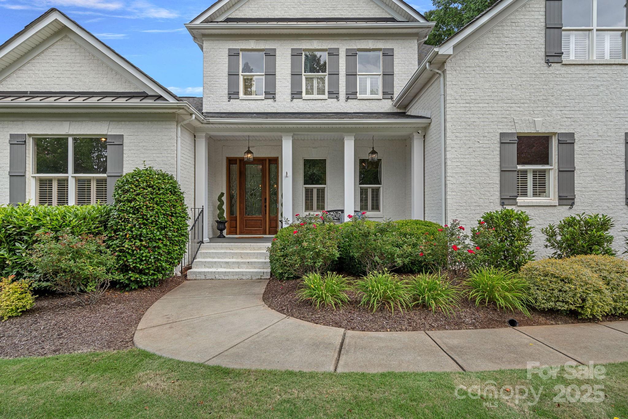 109 Walking Horse Trail