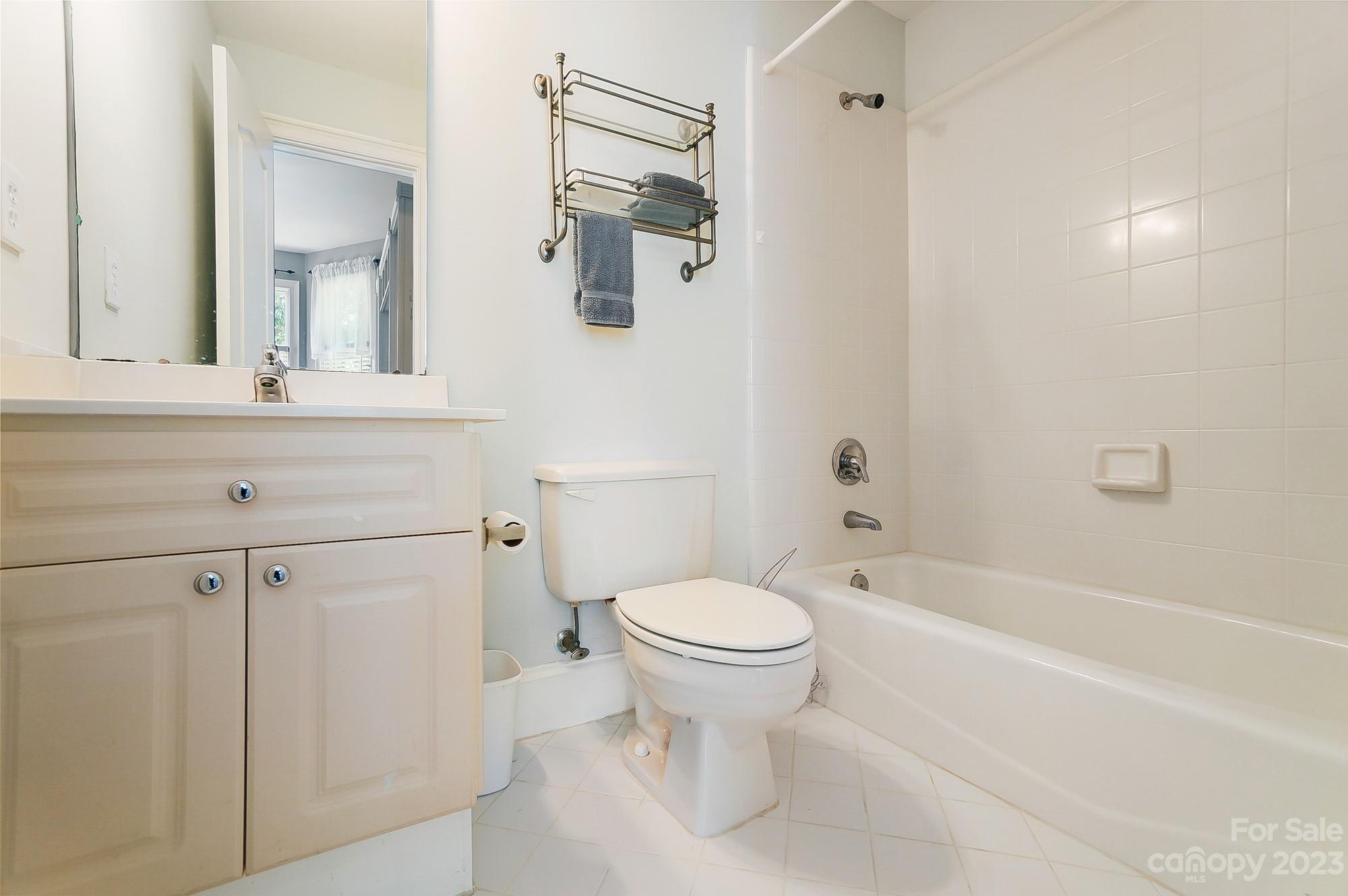 Grand Bay - Residential