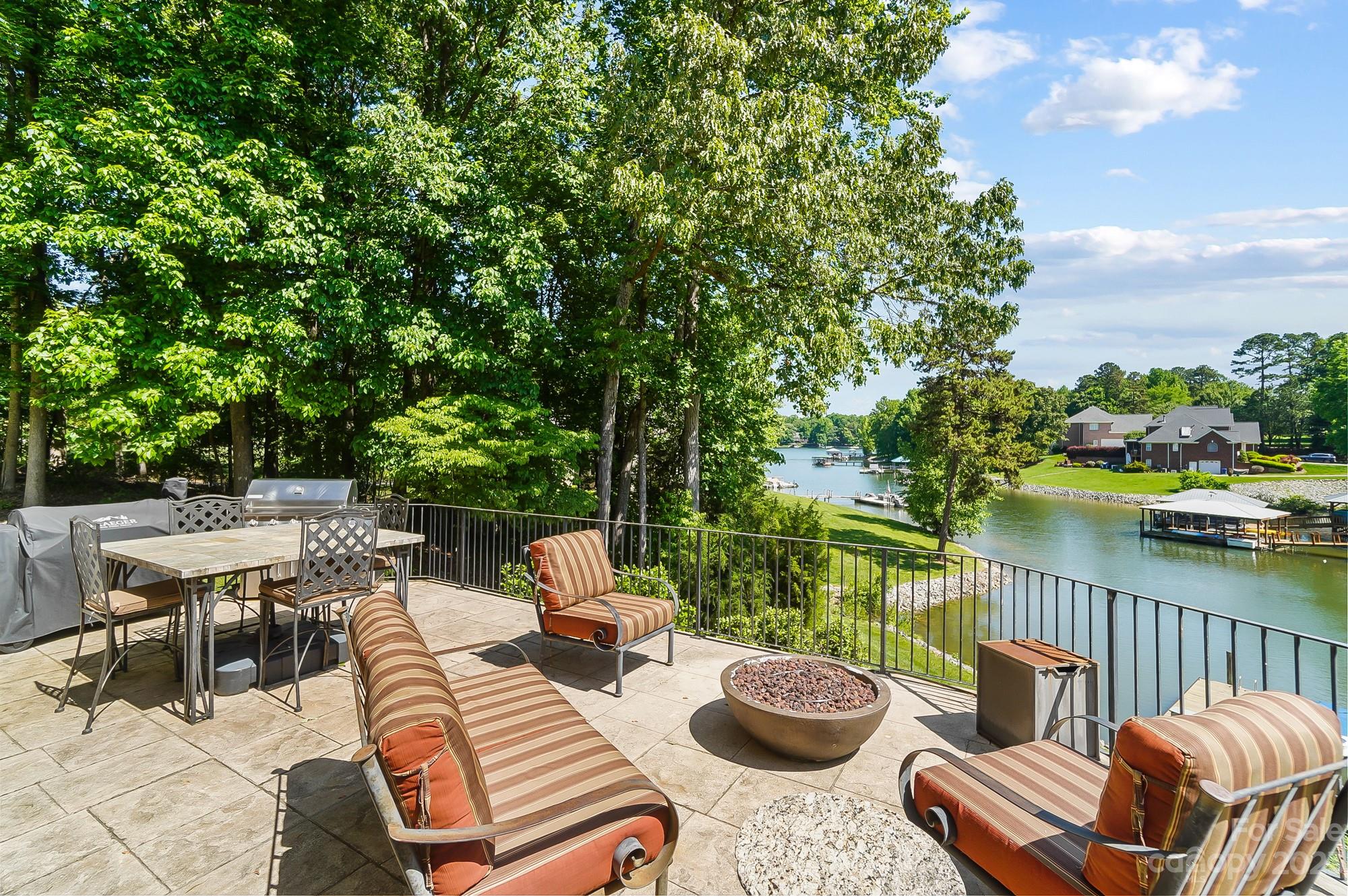 Grand Bay - Residential