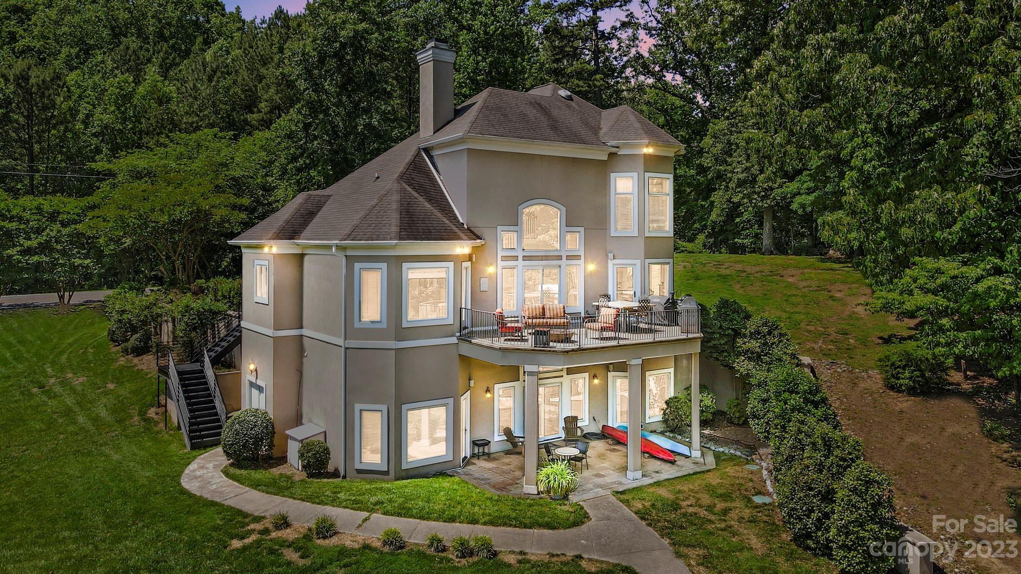 Grand Bay - Residential