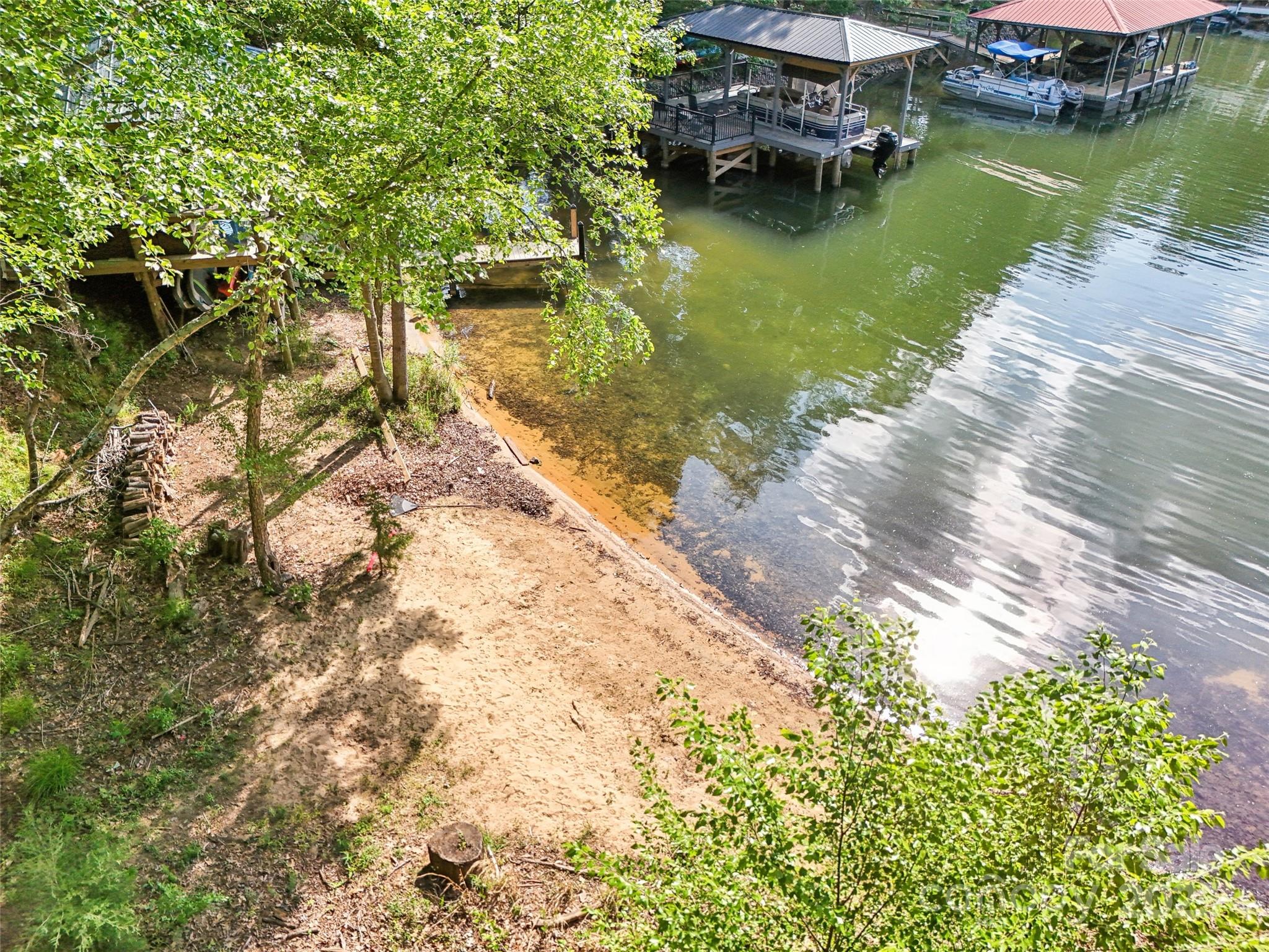 16427 Cozy Cove Road