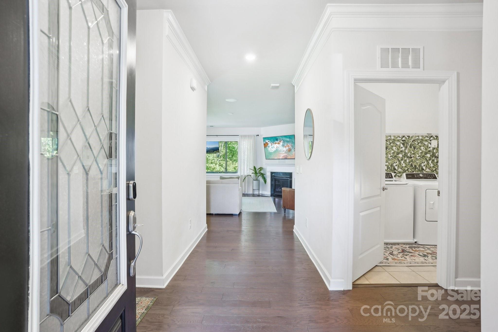 16427 Cozy Cove Road