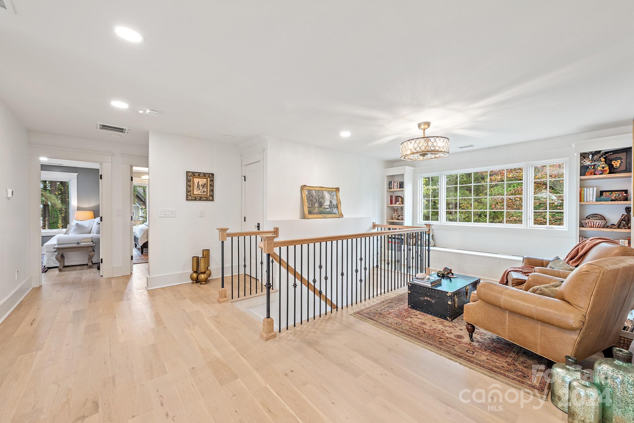 Island Forest - Residential