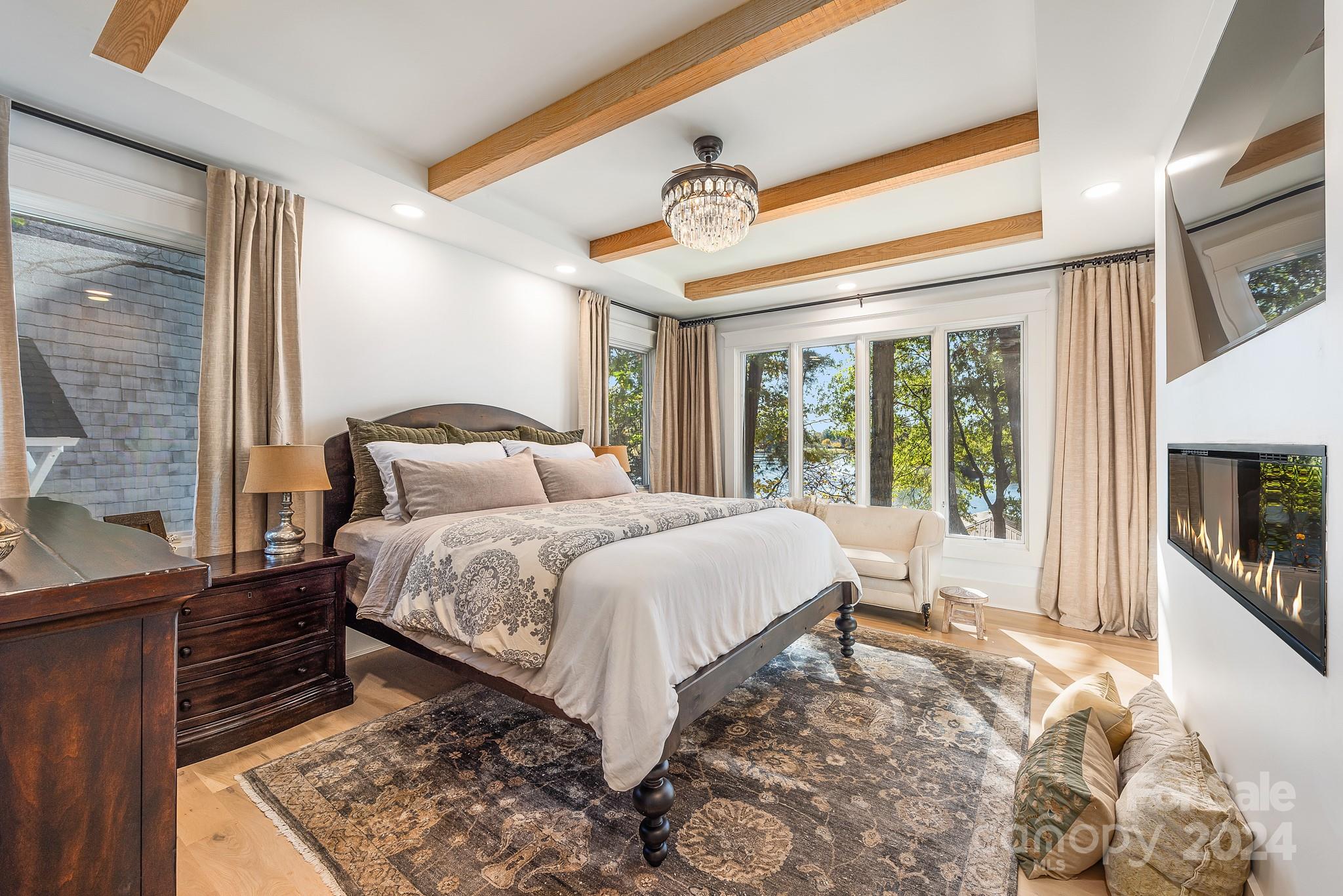 Island Forest - Residential