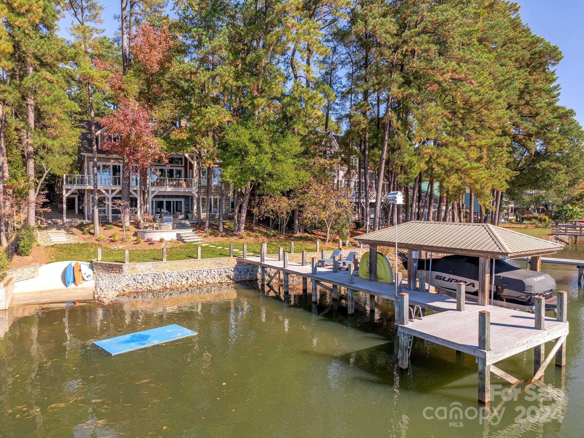 Island Forest - Residential