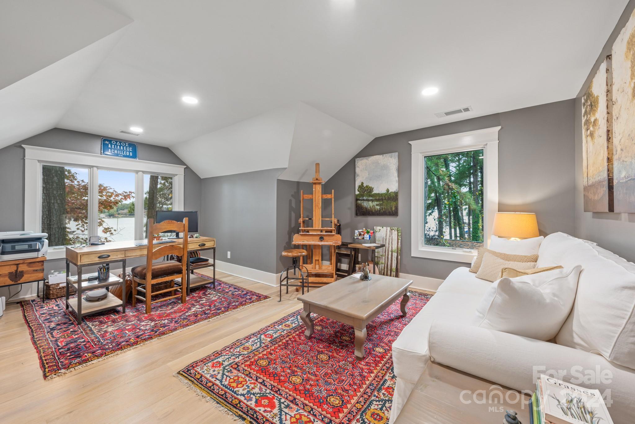 Island Forest - Residential