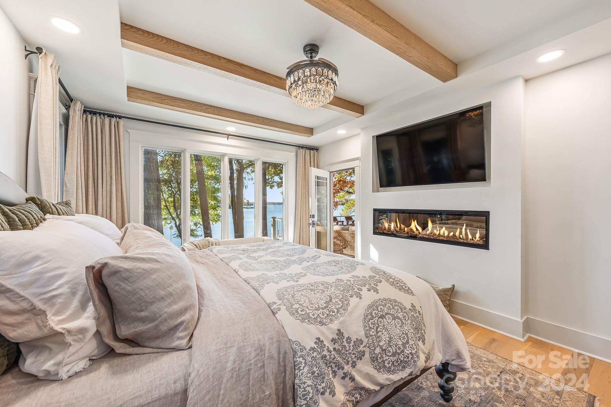 Island Forest - Residential