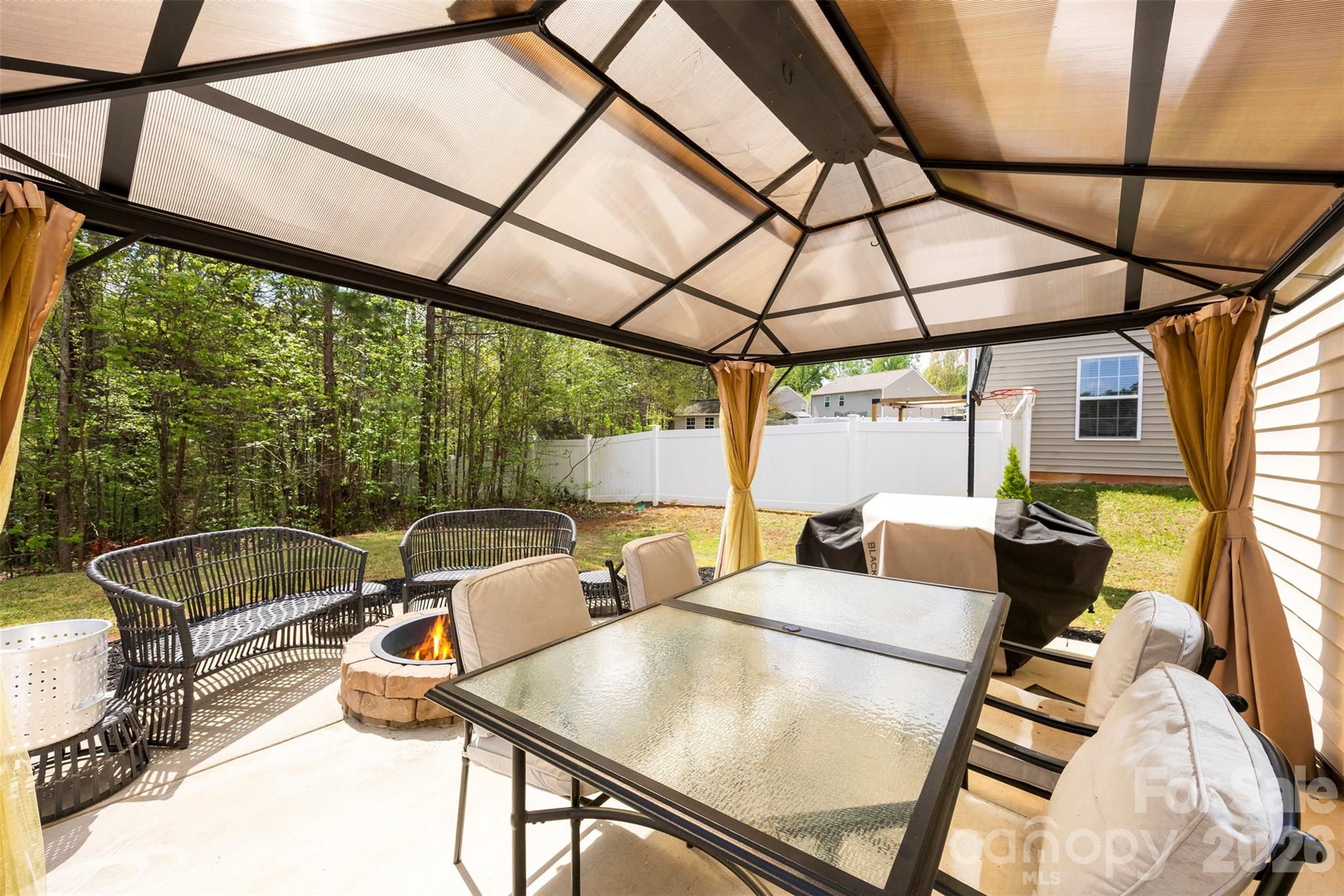 Northlake Landing - Residential