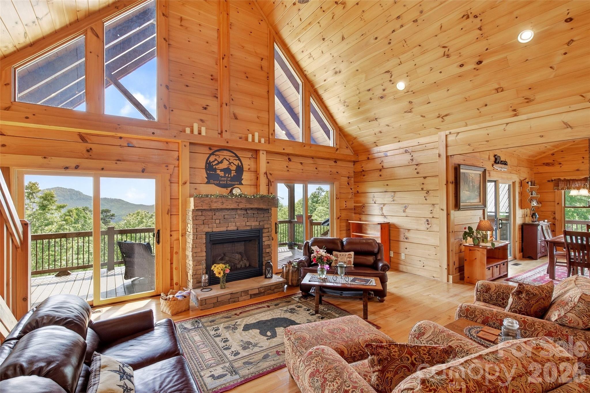 Grandview Peaks - Residential