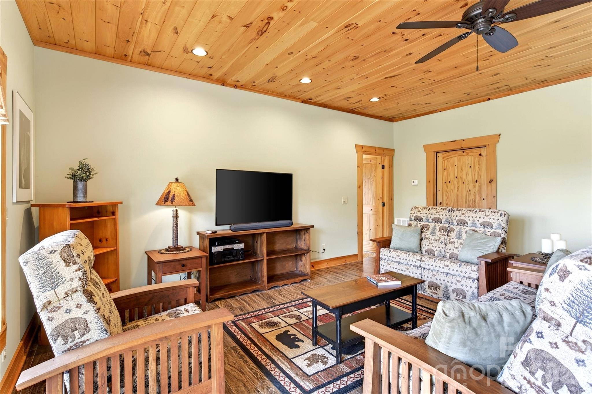 Grandview Peaks - Residential