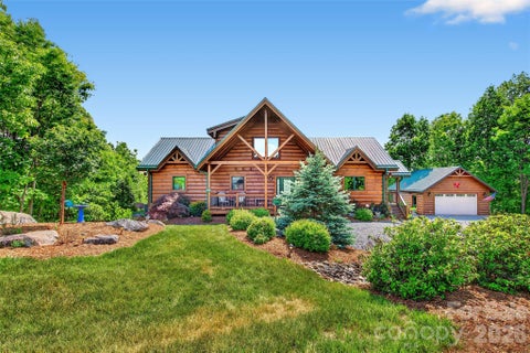 Photo of 217 Summit Drive, Nebo, NC 28761 (MLS # 4376943)