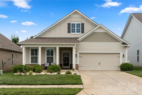 274 Robinwood Lane Lake Wylie SC 29710
