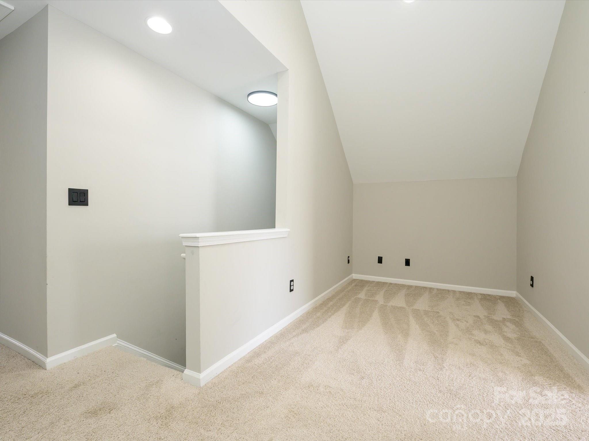 Hidden Creek - Residential