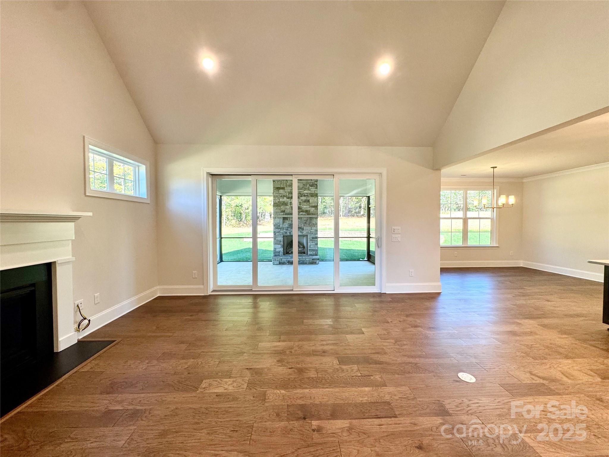 Saddlehorn - Residential