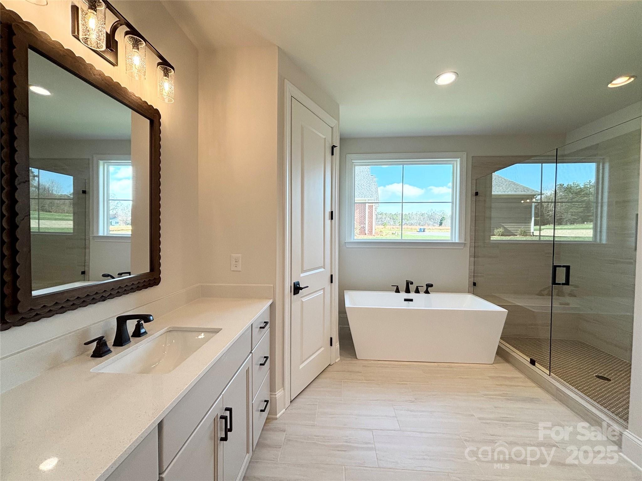 Saddlehorn - Residential