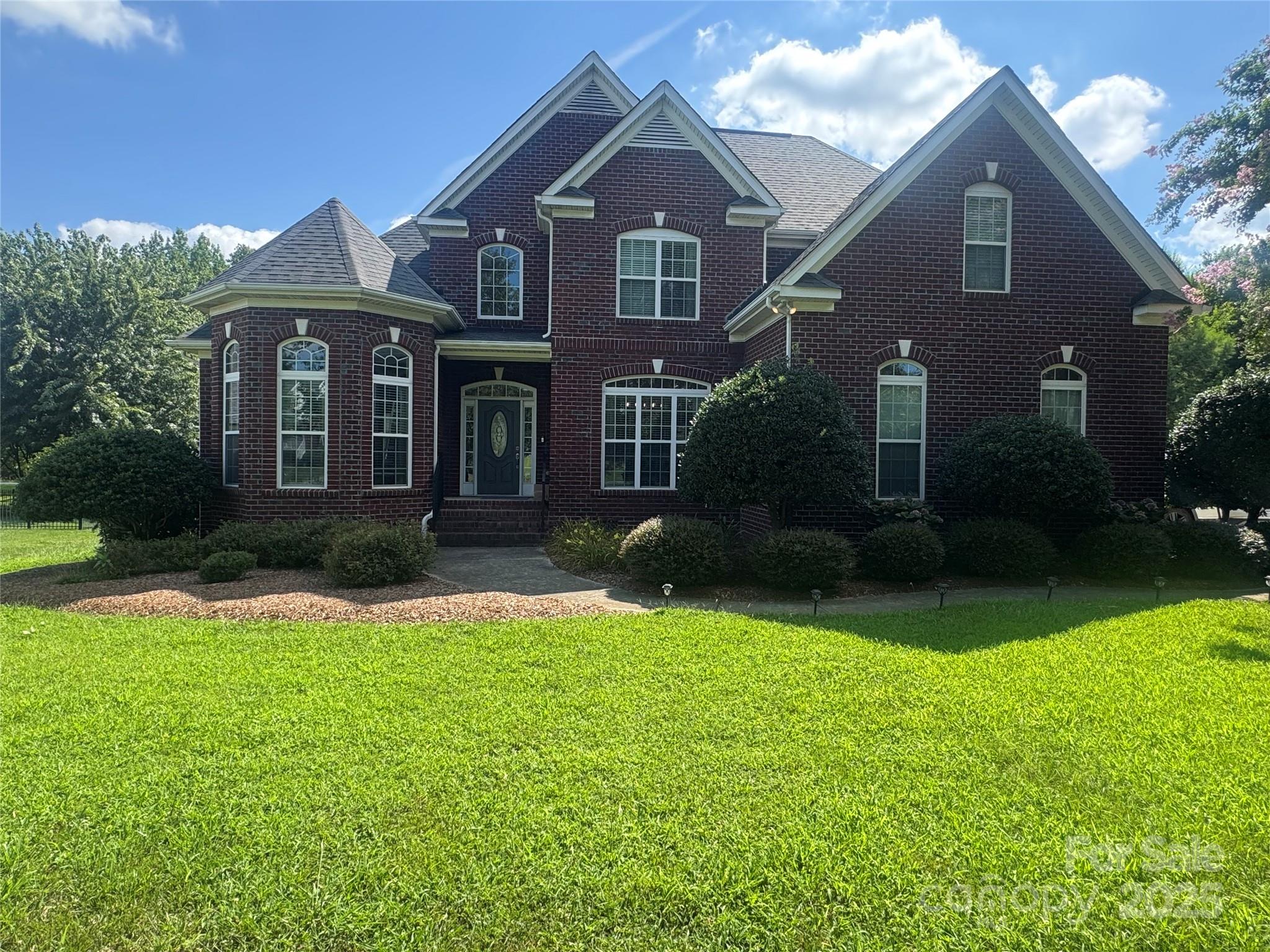 3005 Monterrey Lane