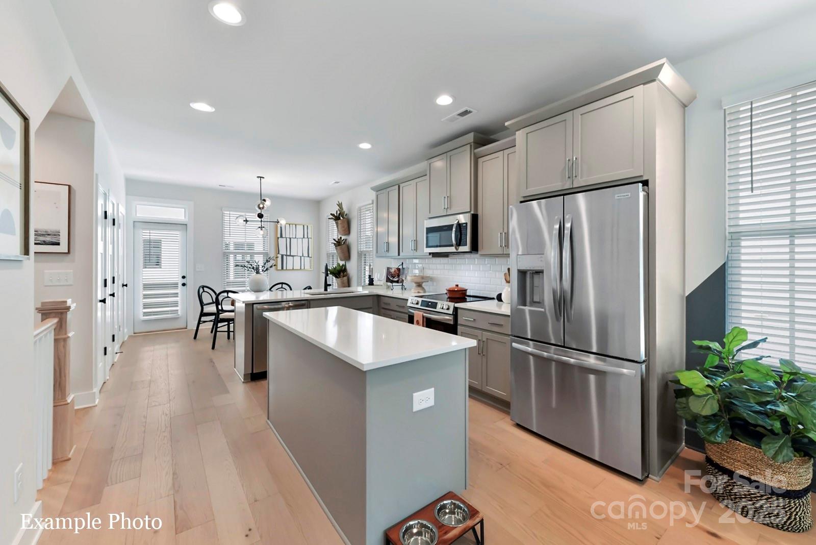 514 Lockwood Creek Drive 30