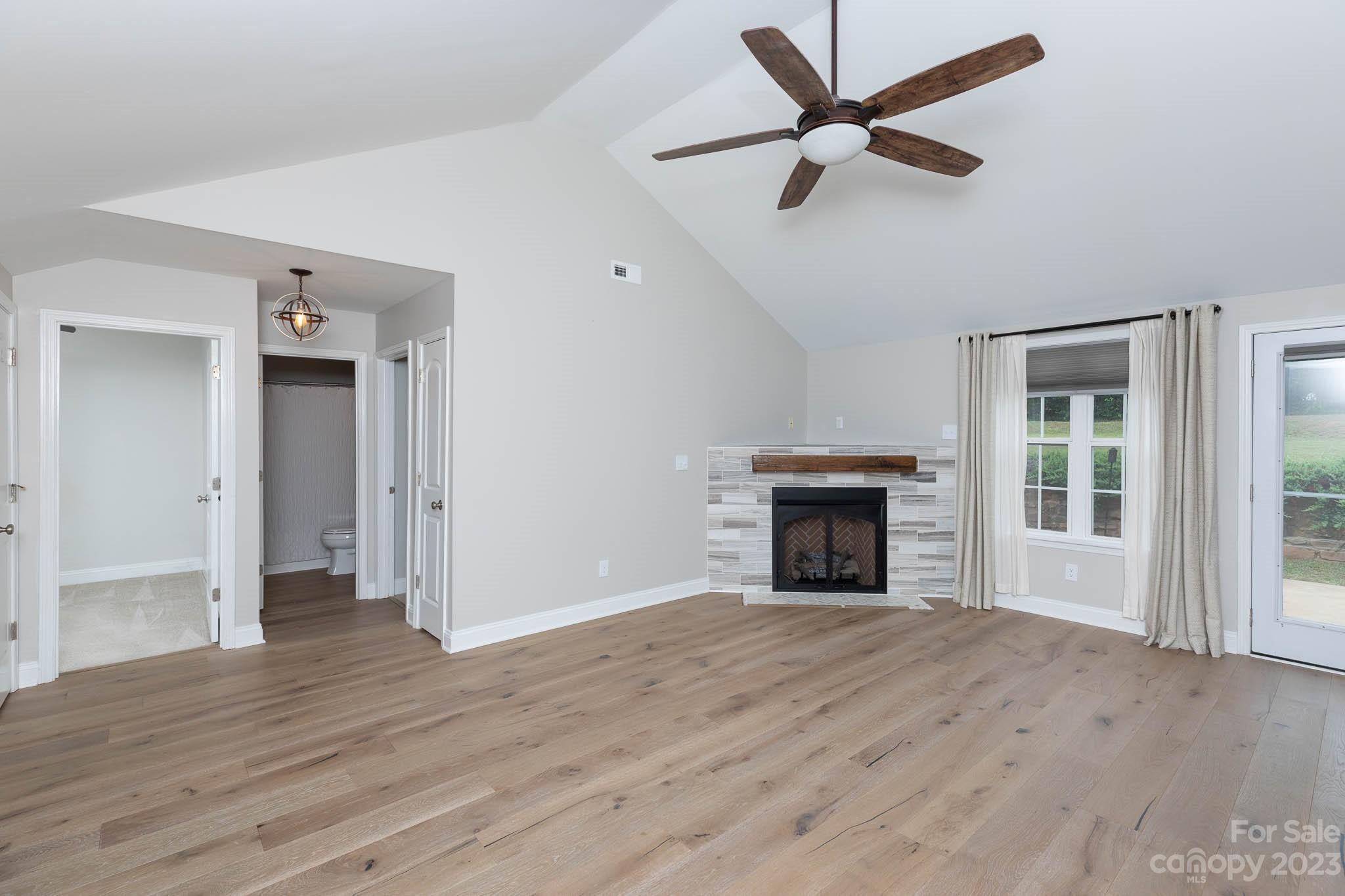 Creekside - Residential