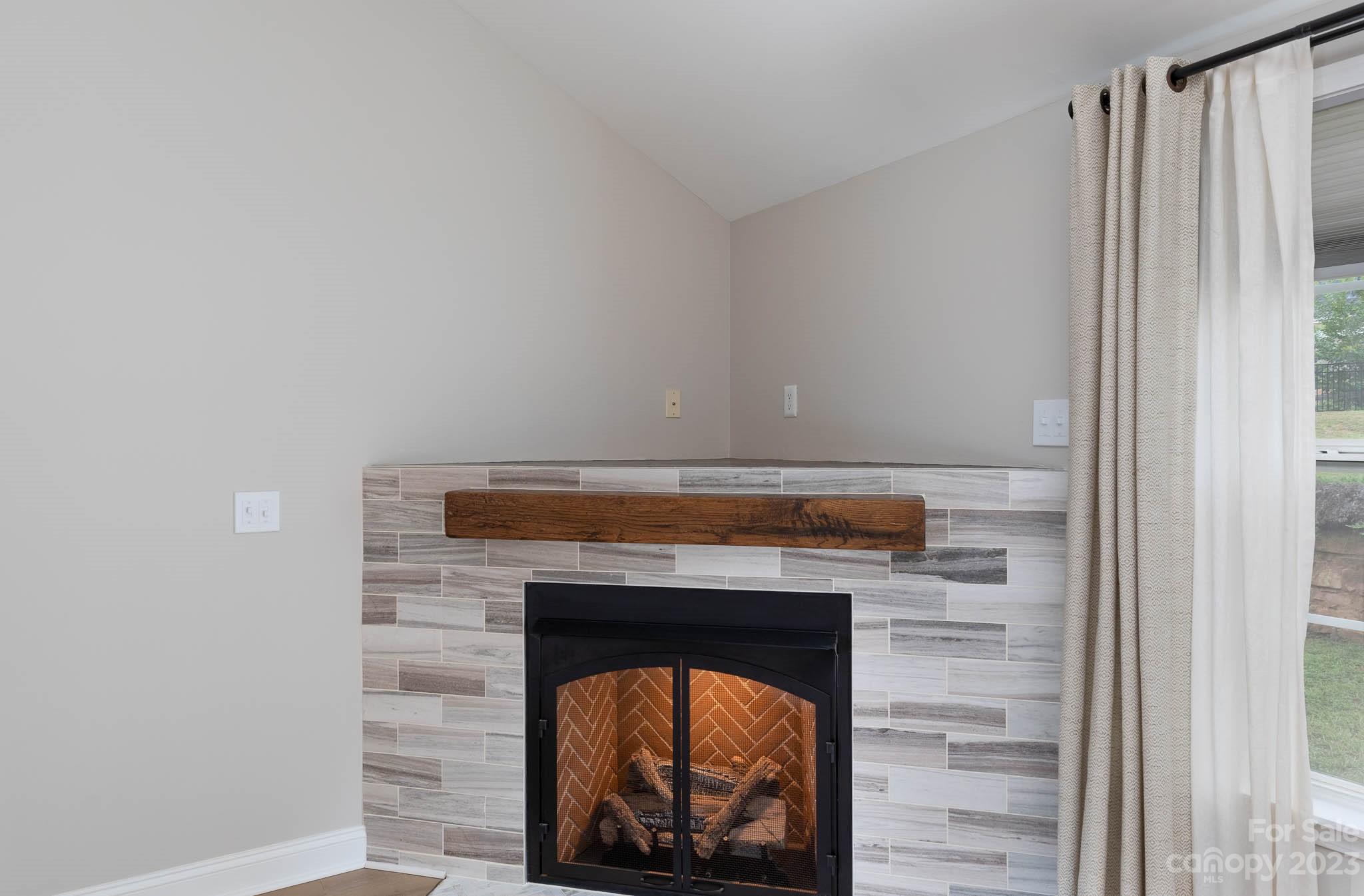 Creekside - Residential