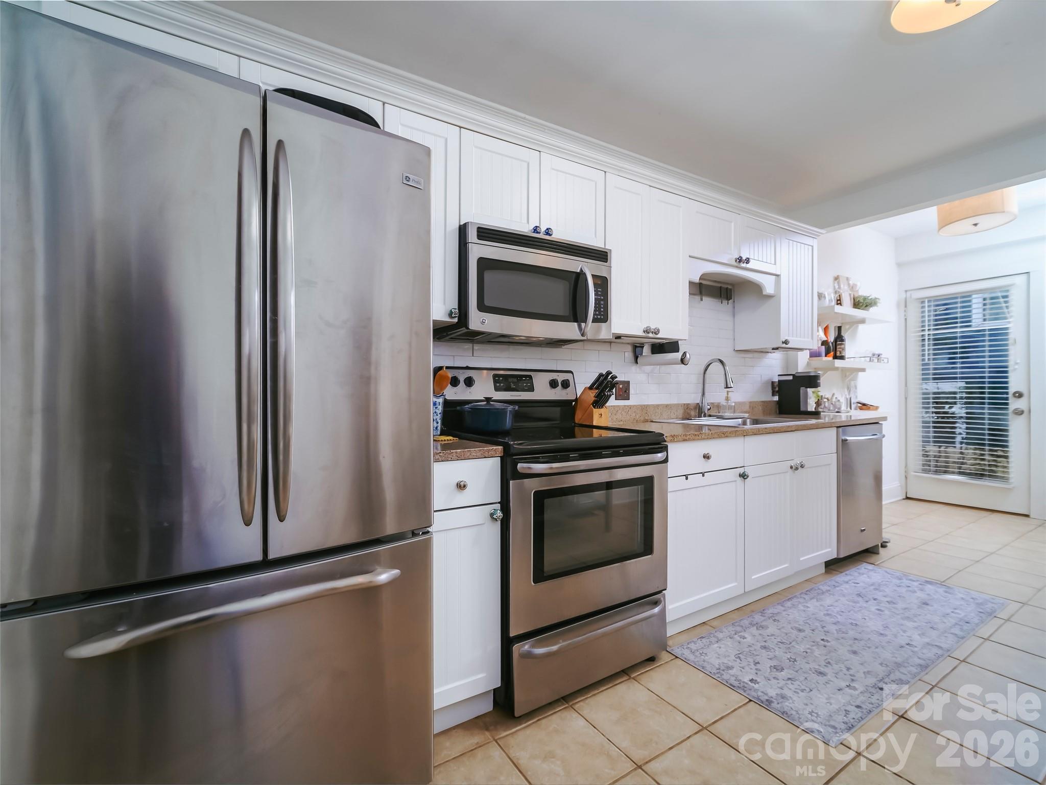 Laurel Commons - Residential